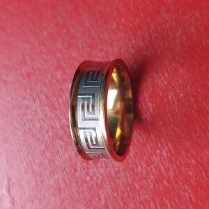 Stainless Steel Mens Two tone Greek Key Pattern Center Brushed Step Edge